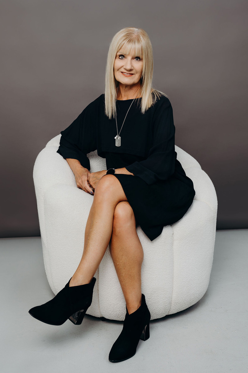 Vicki Dewar