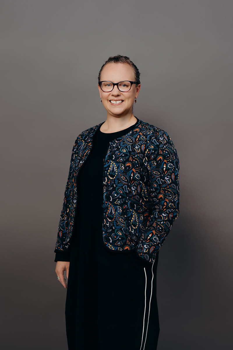 Anna Devereux